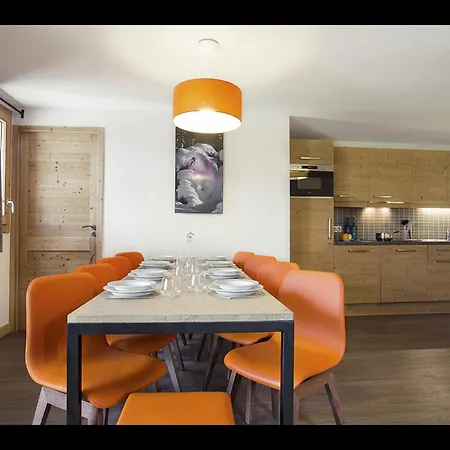 Lejlighed Apartment In Les Menuires With Spa & Ski Access